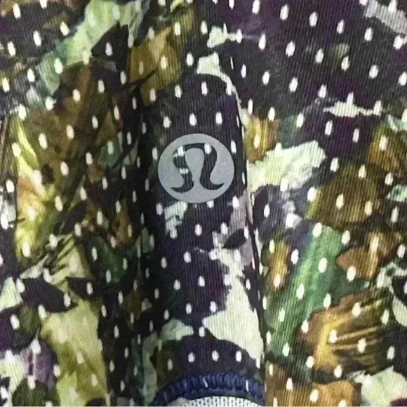 Lululemon Running In The City Tank Size 4 Floral White Multi Pistachio Leaf Mesh - Picture 5 of 7